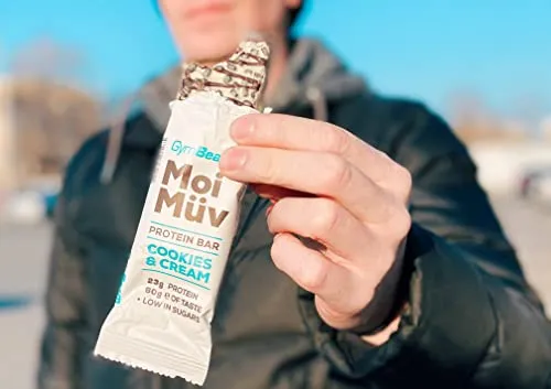 GymBeam MoiMüv barretta proteica cookie cream 24x60g