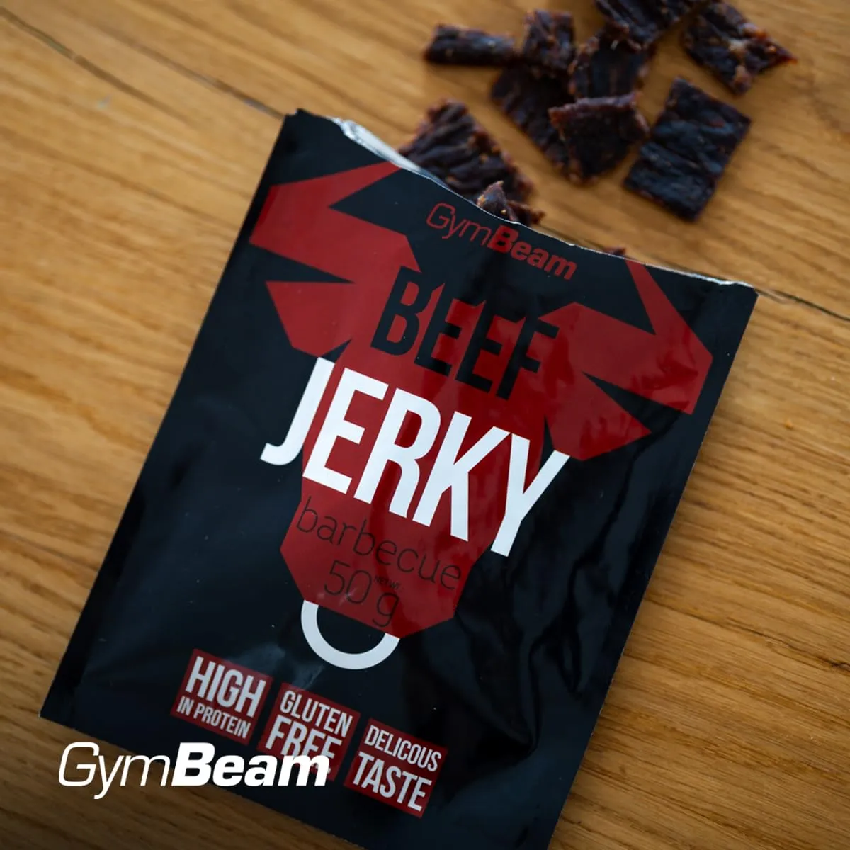 GymBeam Beef Jerky Carne Secca Snack Barbecue 50 g 64% Proteine
