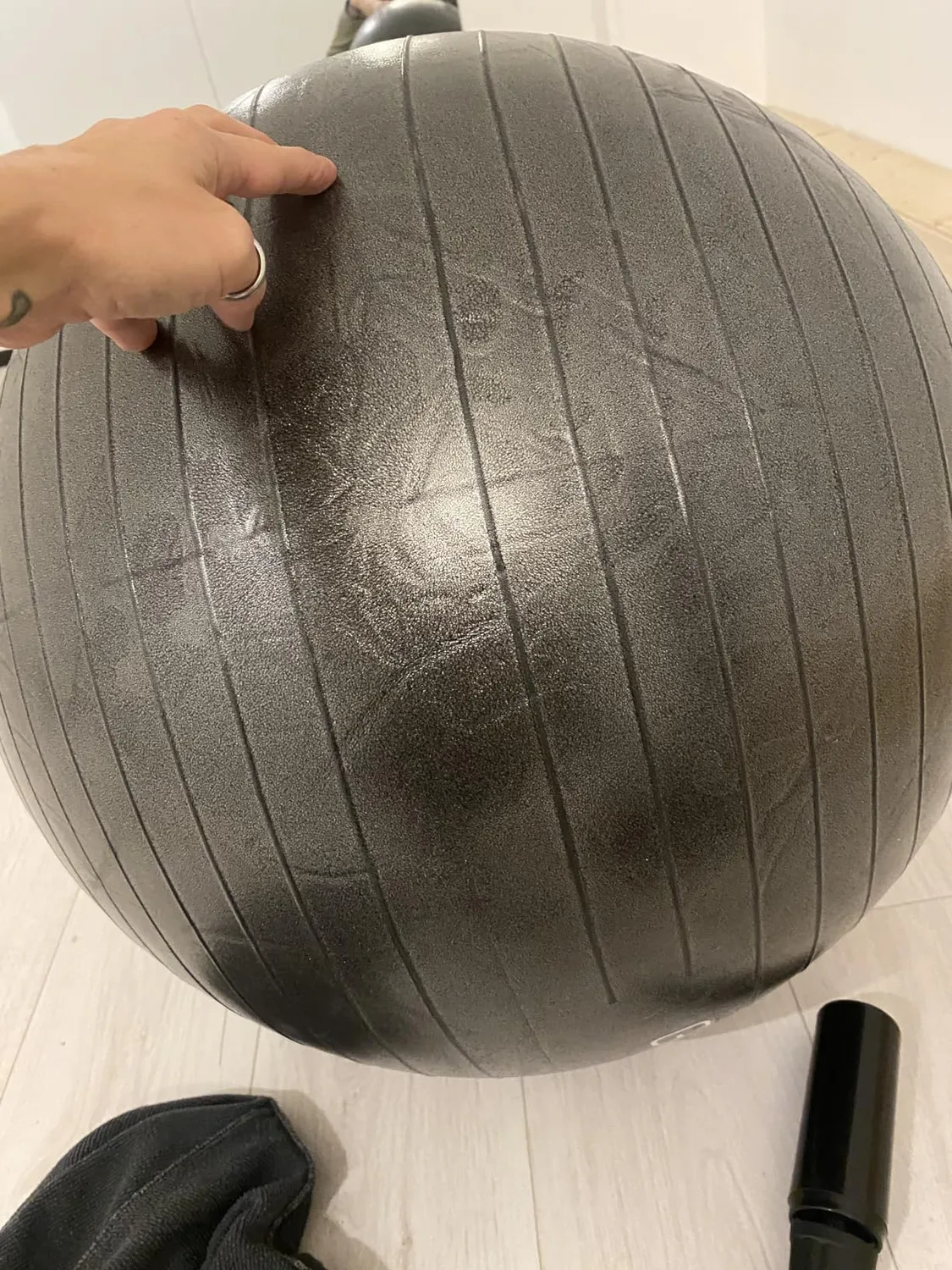 GymBeam Fit Ball 65 cm palla fitness arancione
