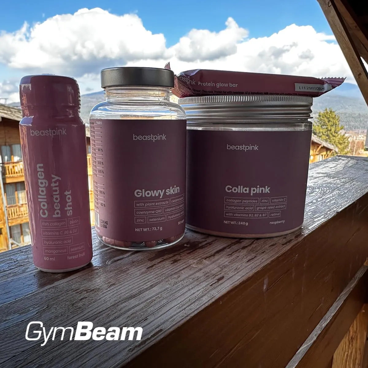 GymBeam Glowy Skin capsule 90 cps pelle luminosa