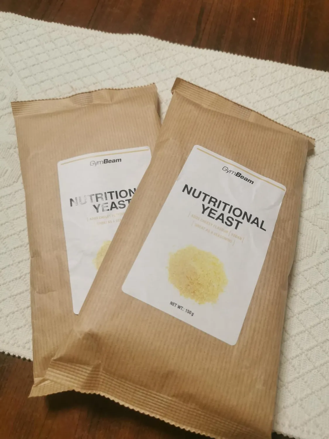GymBeam Lievito Alimentare Scaglie 150 g Parmigiano Vegano