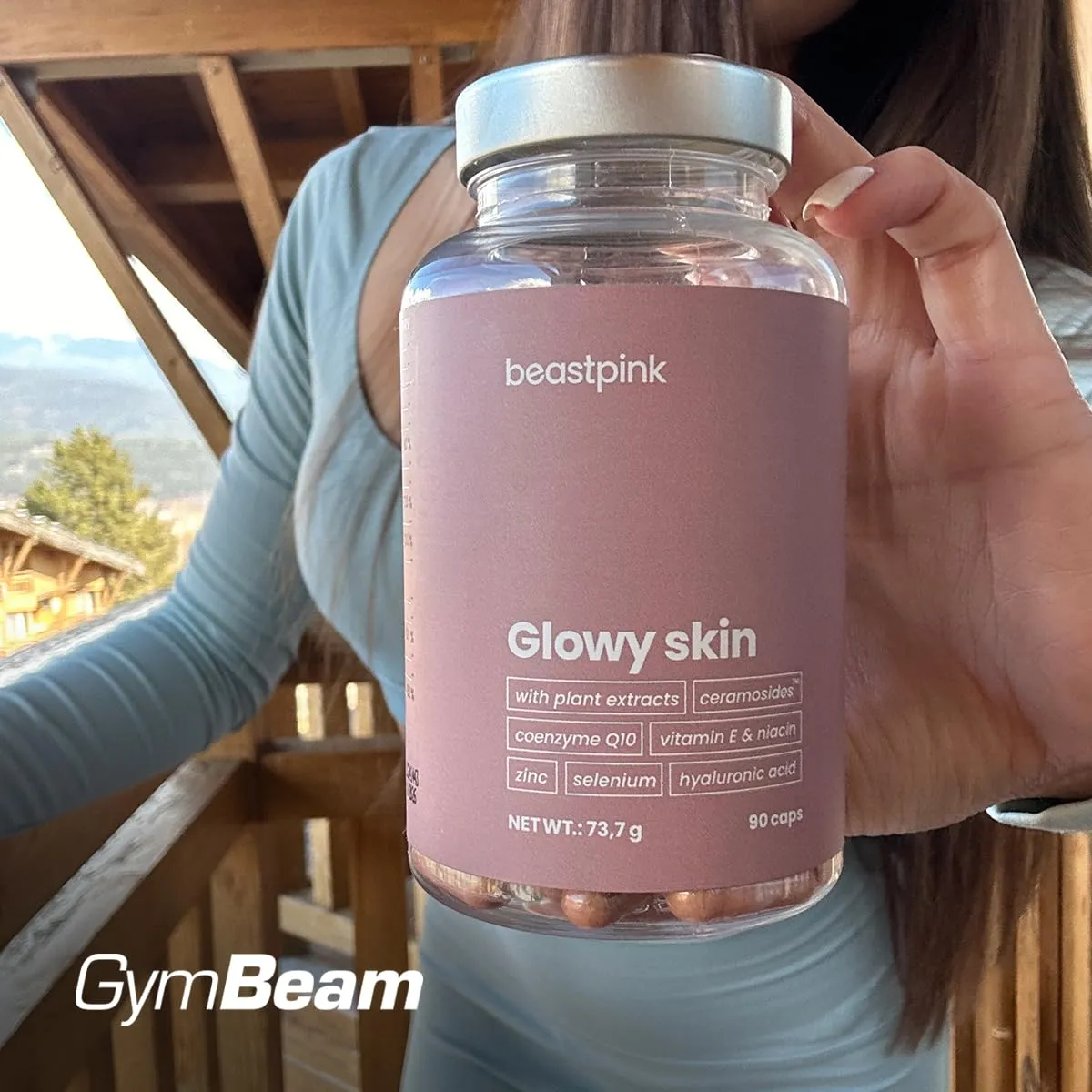 GymBeam Glowy Skin capsule 90 cps pelle luminosa