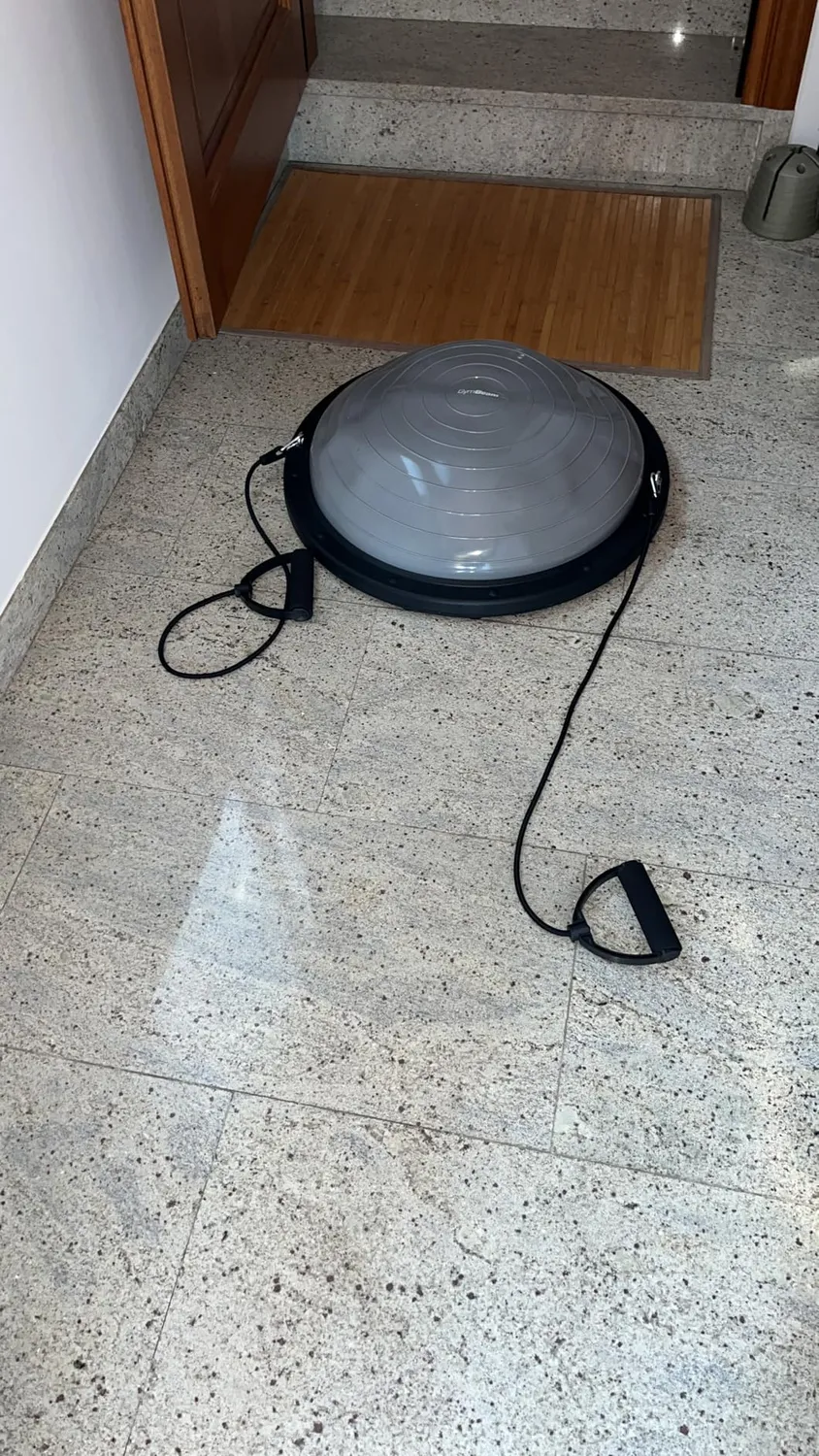 GymBeam Half Balance Ball palla equilibrio con elastici