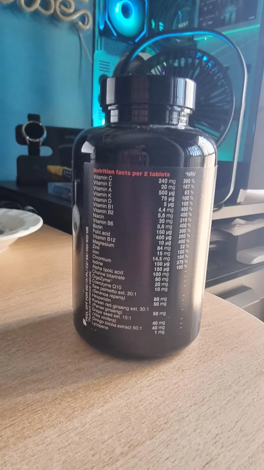 GymBeam Multivitaminico Uomo 120 cpr 27 Attivi Energia
