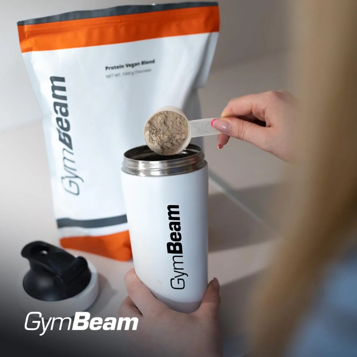 GymBeam Vegan Blend proteine 1000 g cioccolato pisello riso canapa