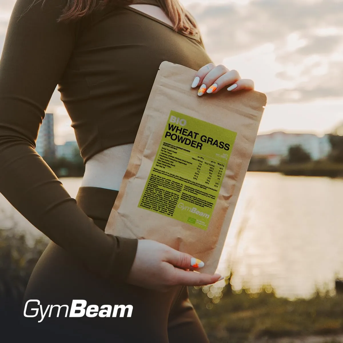 GymBeam Erba di Grano BIO polvere 200g superfood vegano