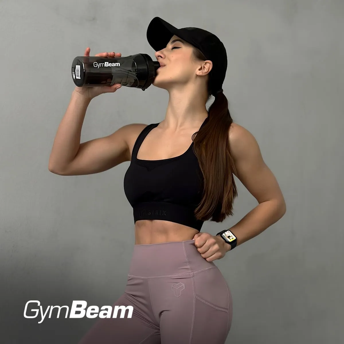 GymBeam Infinity shaker 1000 ml nero in Tritan senza BPA