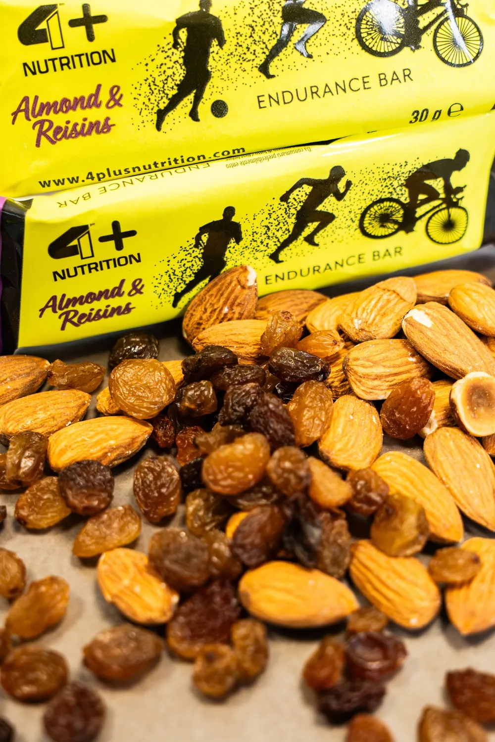 4 Plus Nutrition Endurance Bar Barretta Energetica 30 g Senza Glutine