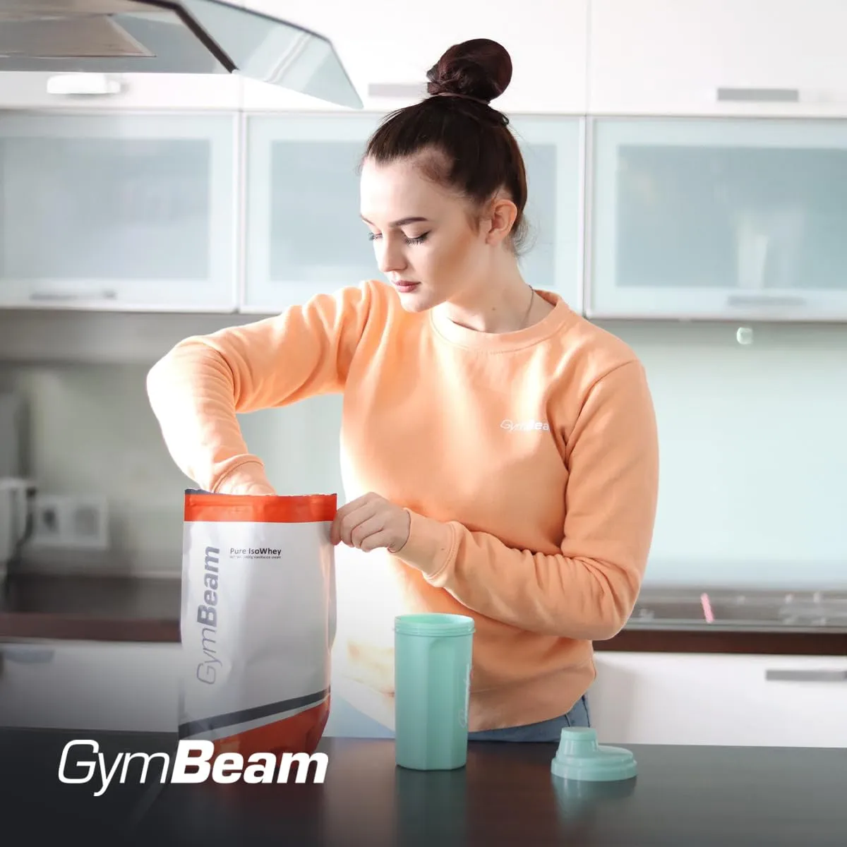 GymBeam Pure IsoWhey Proteine Isolate 2500 g Fragola