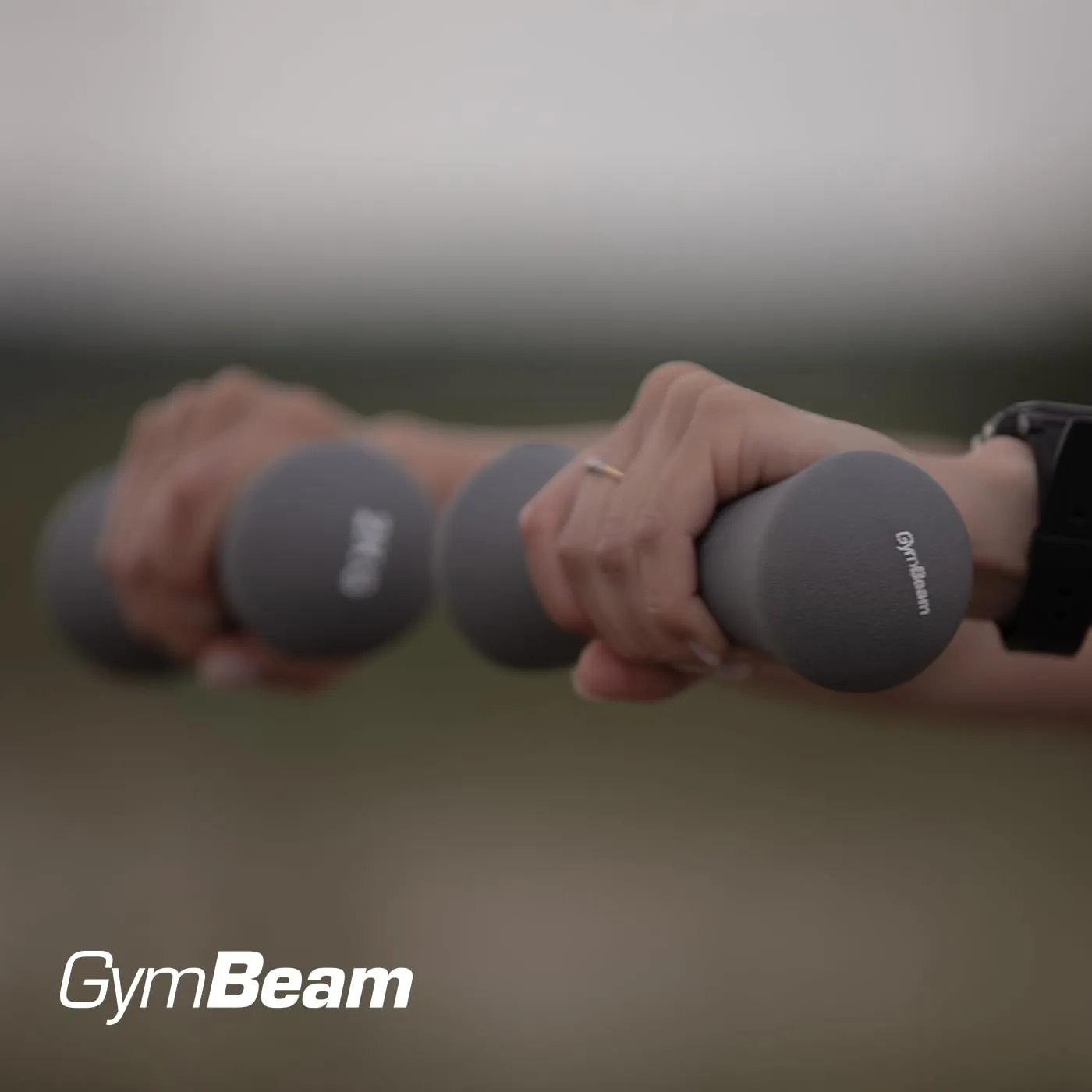 GymBeam Manubri Neoprene pesetti 2 x 2 kg antiscivolo