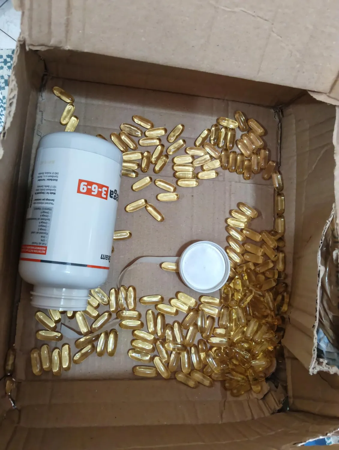 GymBeam Omega 3-6-9 capsule 120 cps pesce lino