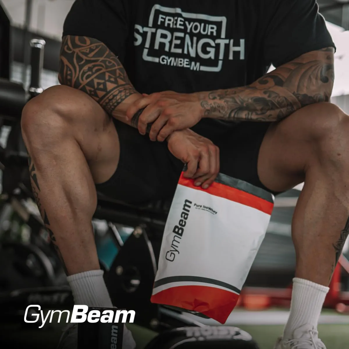 GymBeam Pure IsoWhey Proteine Isolate 2500 g Fragola