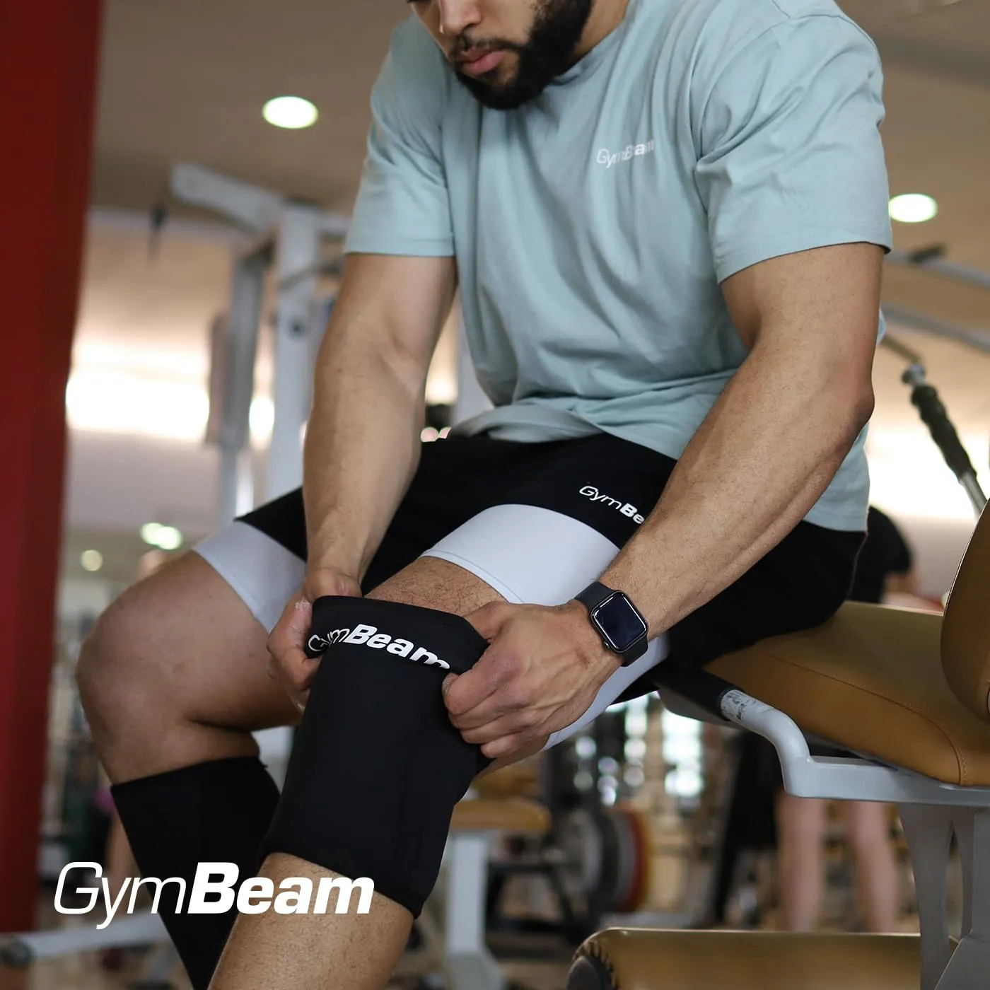 GymBeam Conquer ginocchiere neoprene 2 pz palestra
