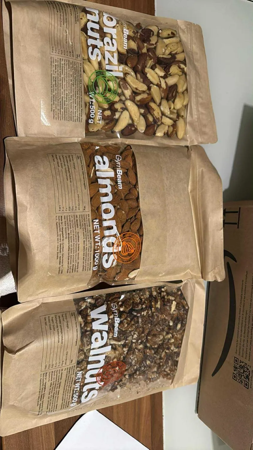 GymBeam Mandorle Sgusciate 500 g senza sale
